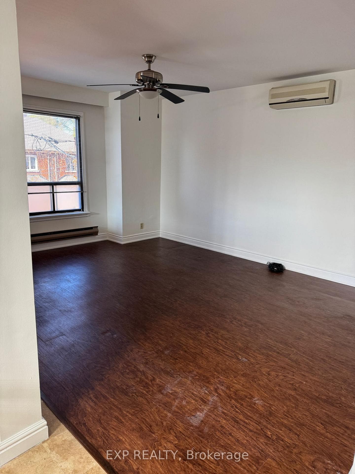677 Durie Street Unit 2 photo 6