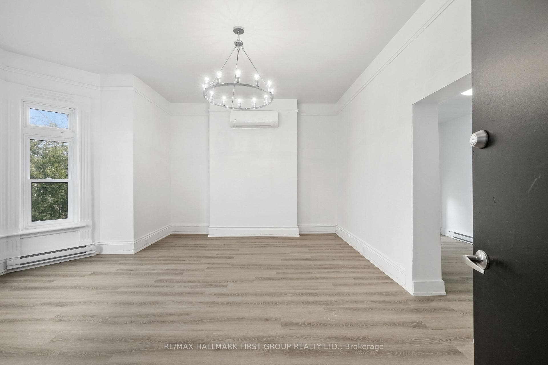 202 Green Street Unit 4 photo 4