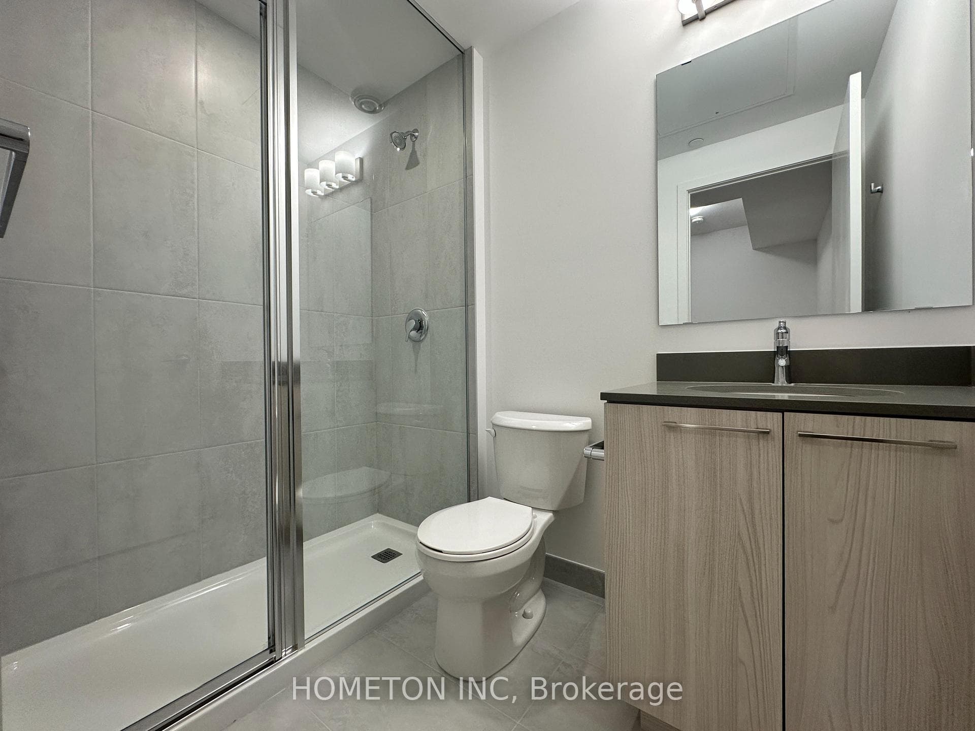 7437 Kingston Road Unit 223 photo 10