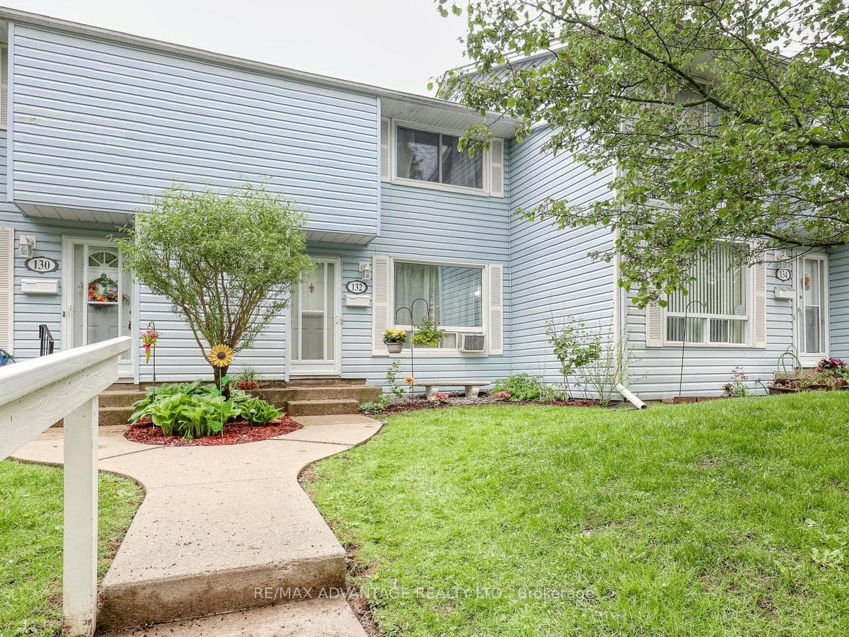132 Monmore Road photo 1