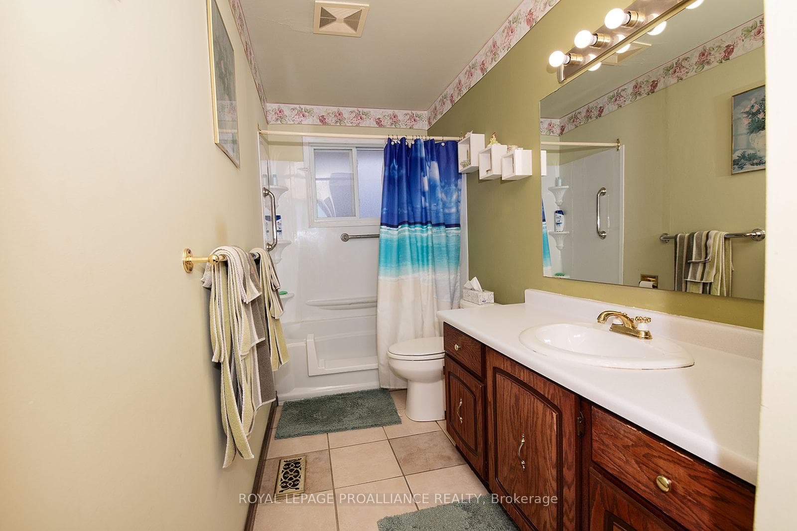 Main Bathroom