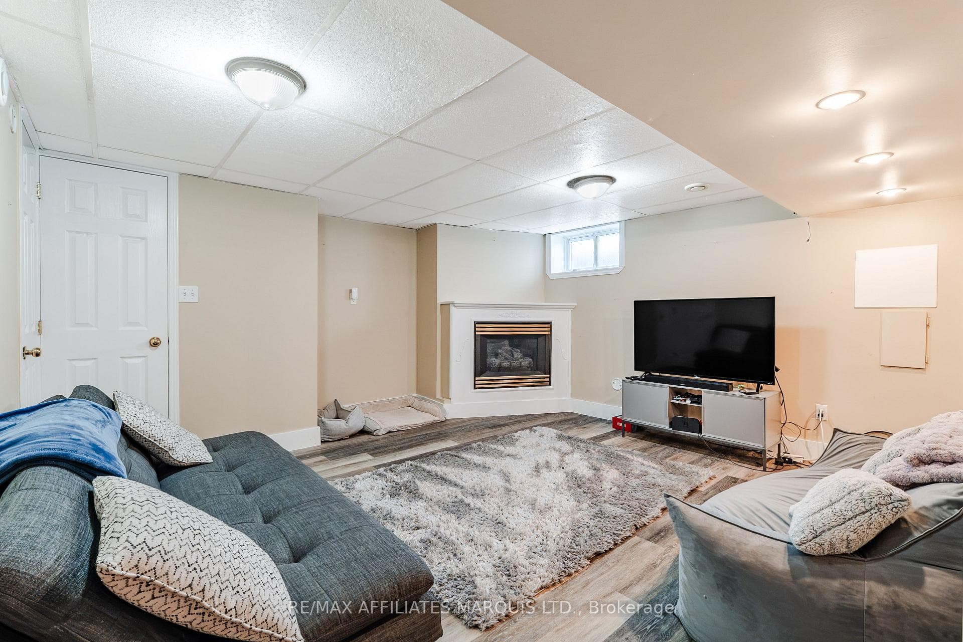 38 Bryden Avenue photo 35