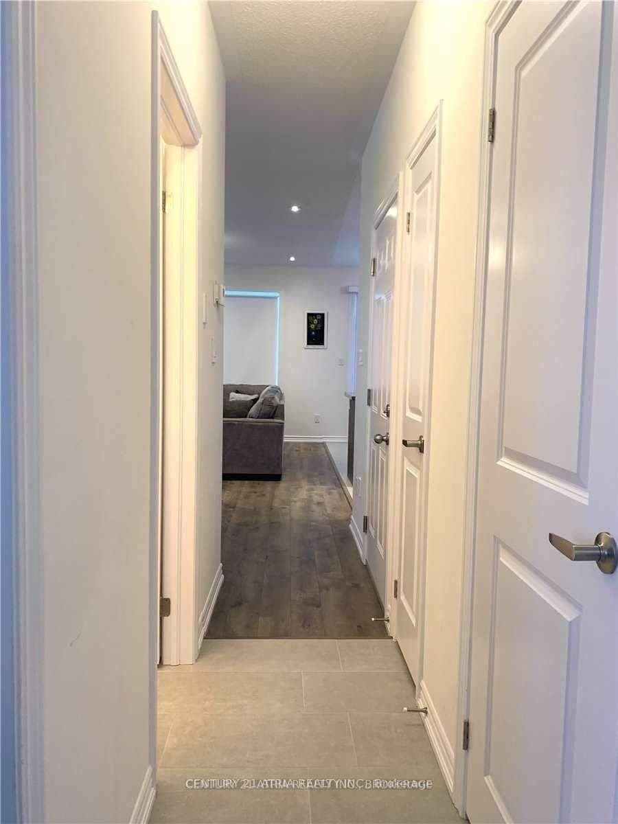 18 Bianca Crescent photo 5