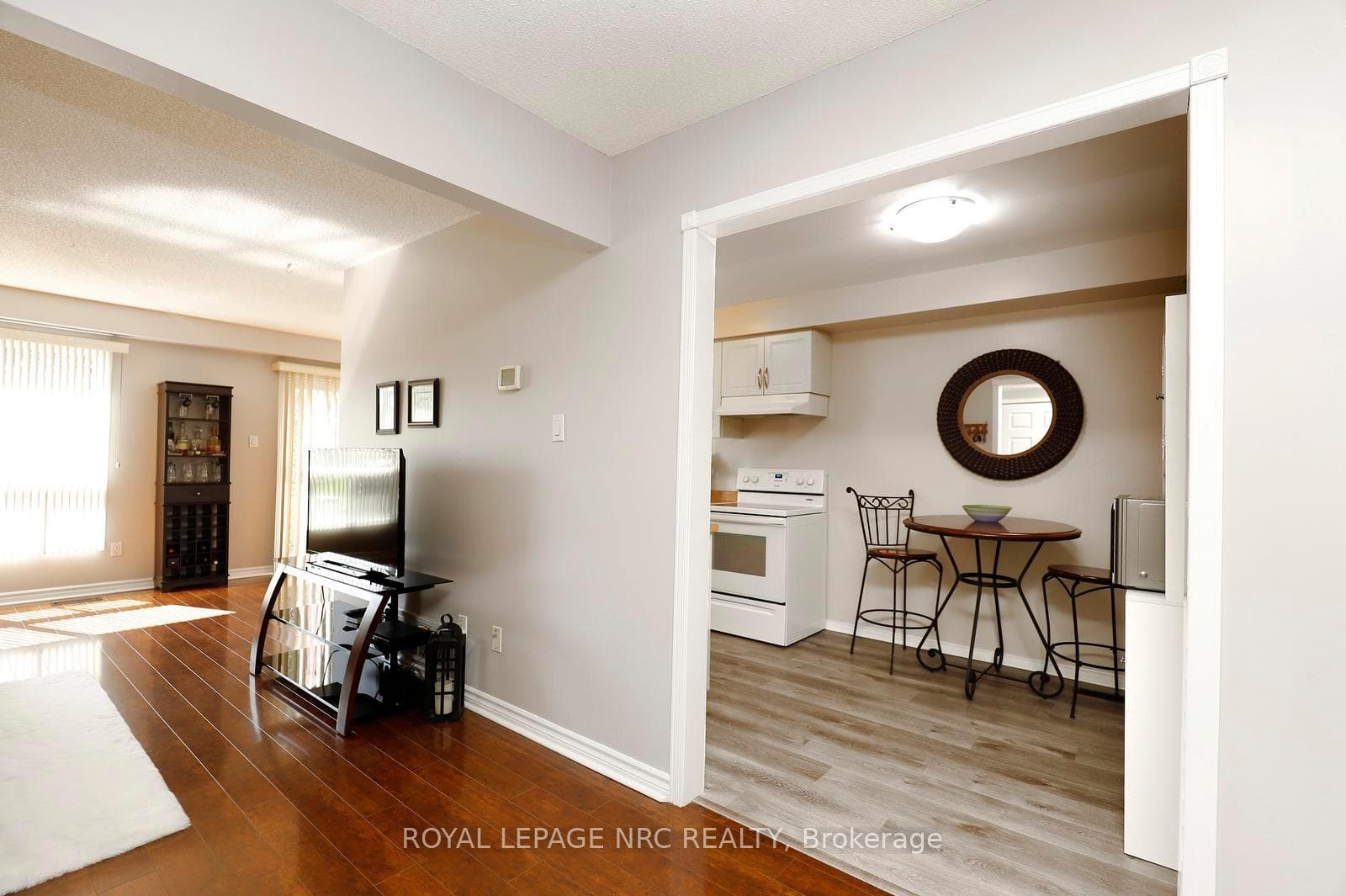 1226 Kirstie Court Unit 34 photo 8