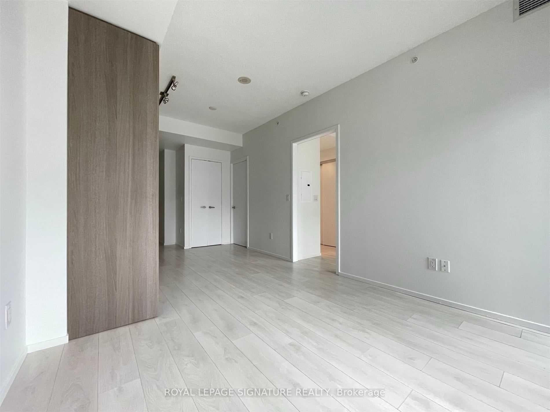 159 Dundas Street Unit 2502 photo 13