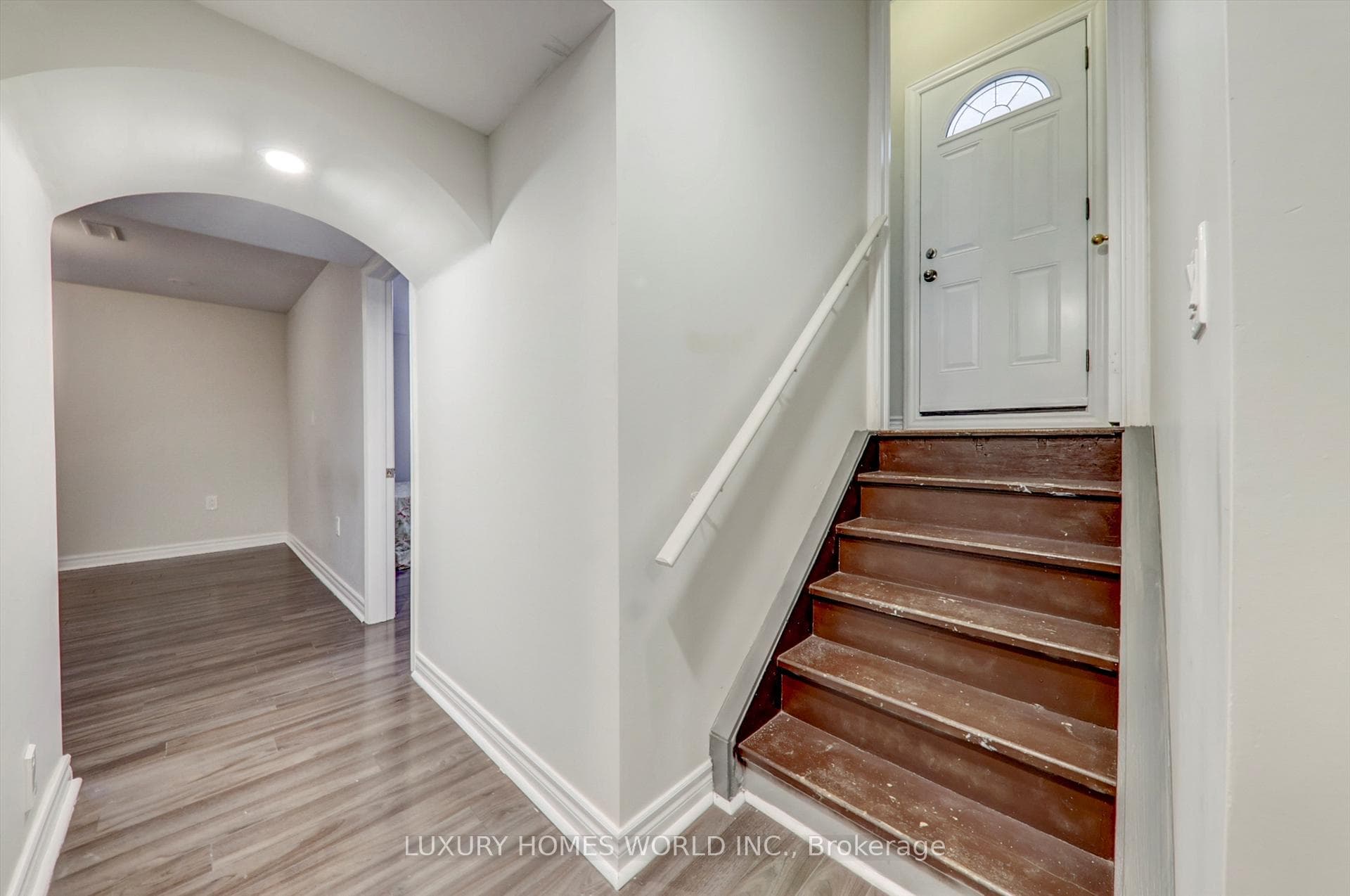 54 Creekland Avenue photo 27