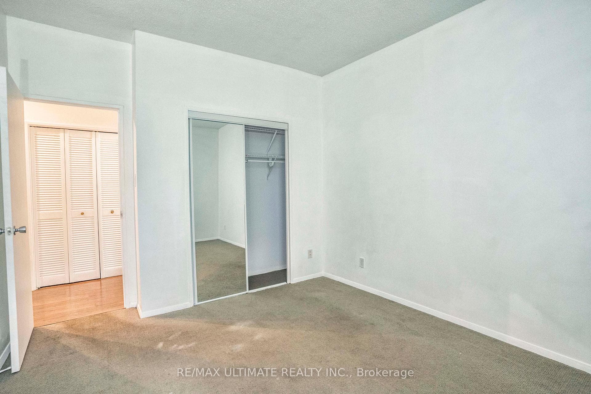 20 Fashion Roseway N/A Unit #111 photo 17
