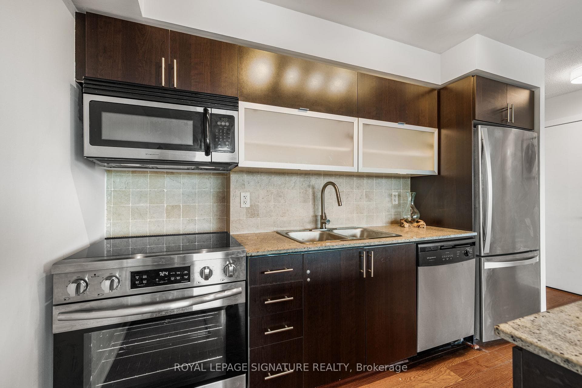 80 Western Battery Road Unit 2105 photo 14