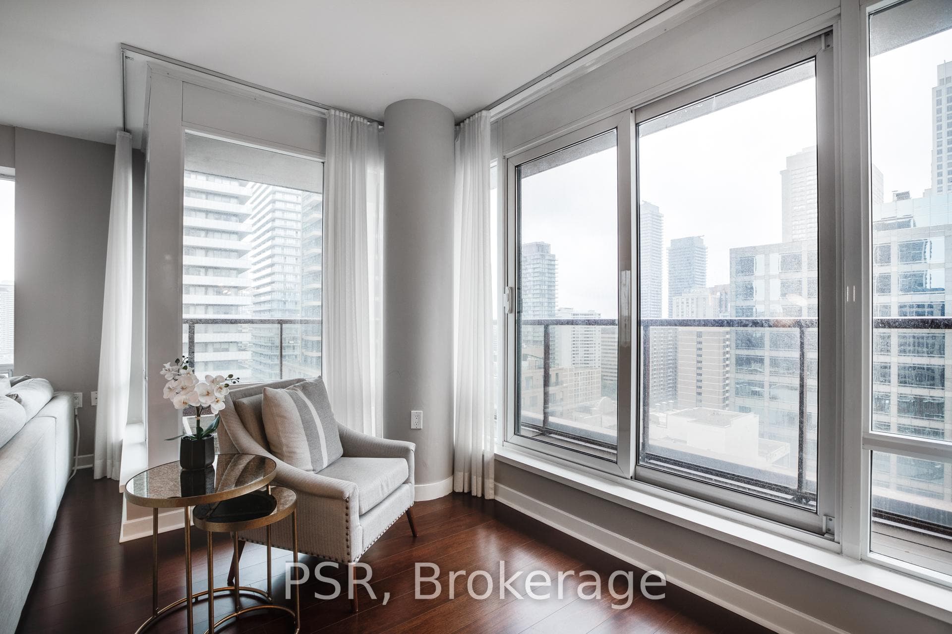 85 Bloor Street Unit 2008 photo 8
