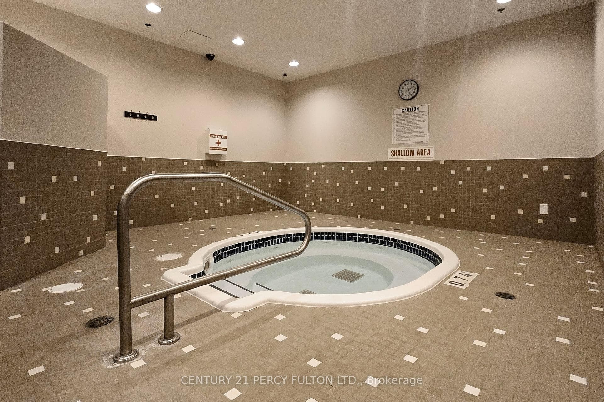 2 Fieldway Road Unit 1215 photo 40