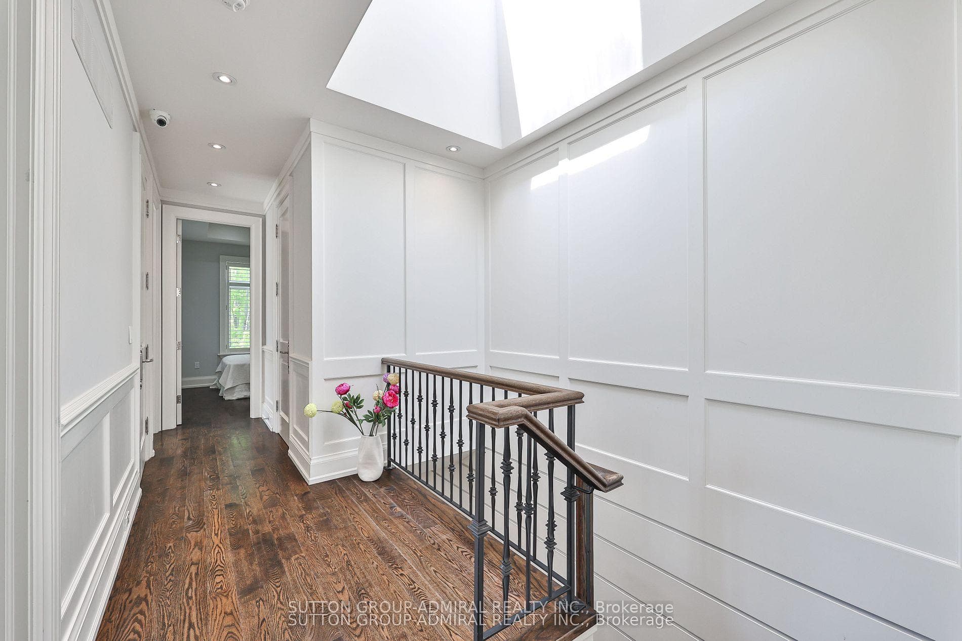 137 Florence Avenue photo 34