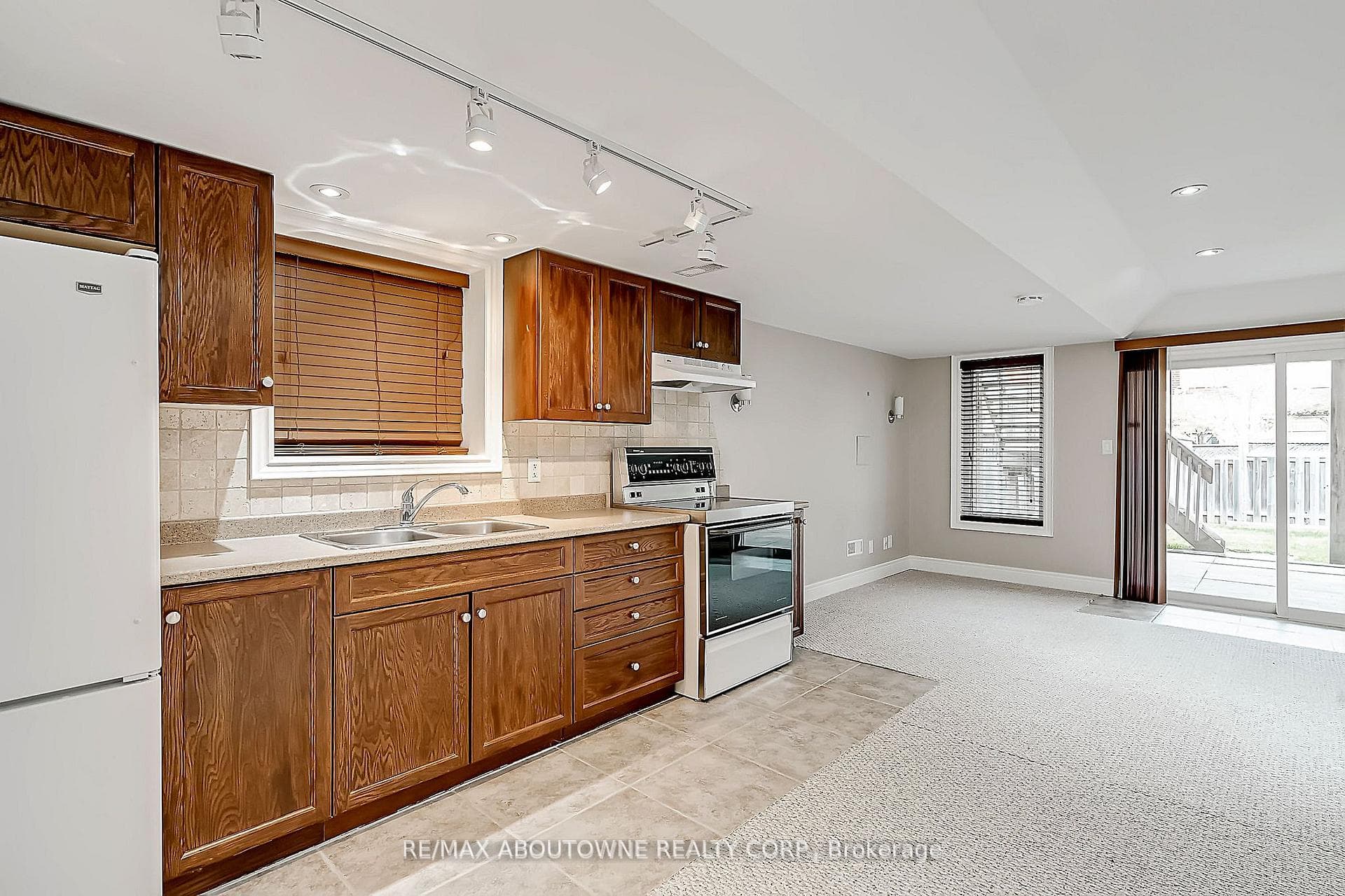 2415 Presquile Drive photo 32