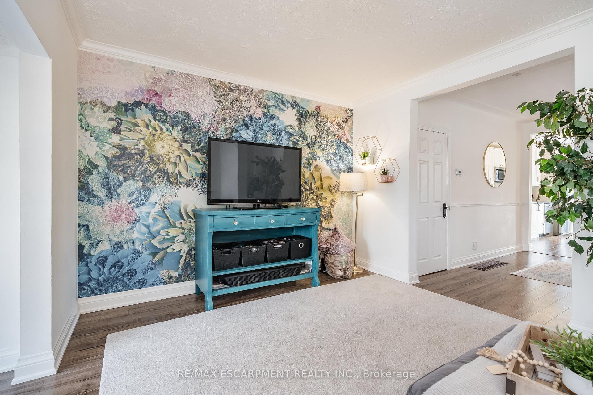 59 Chestnut Avenue photo 8