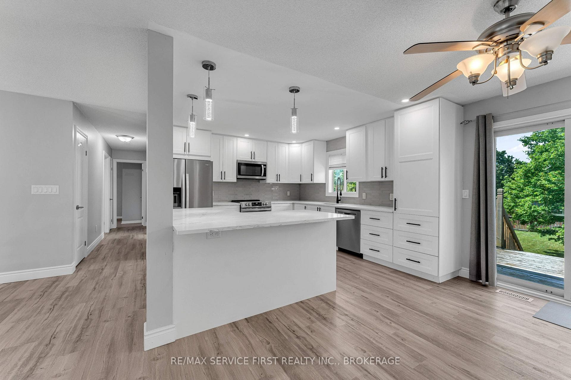 19 Heritage Drive photo 8