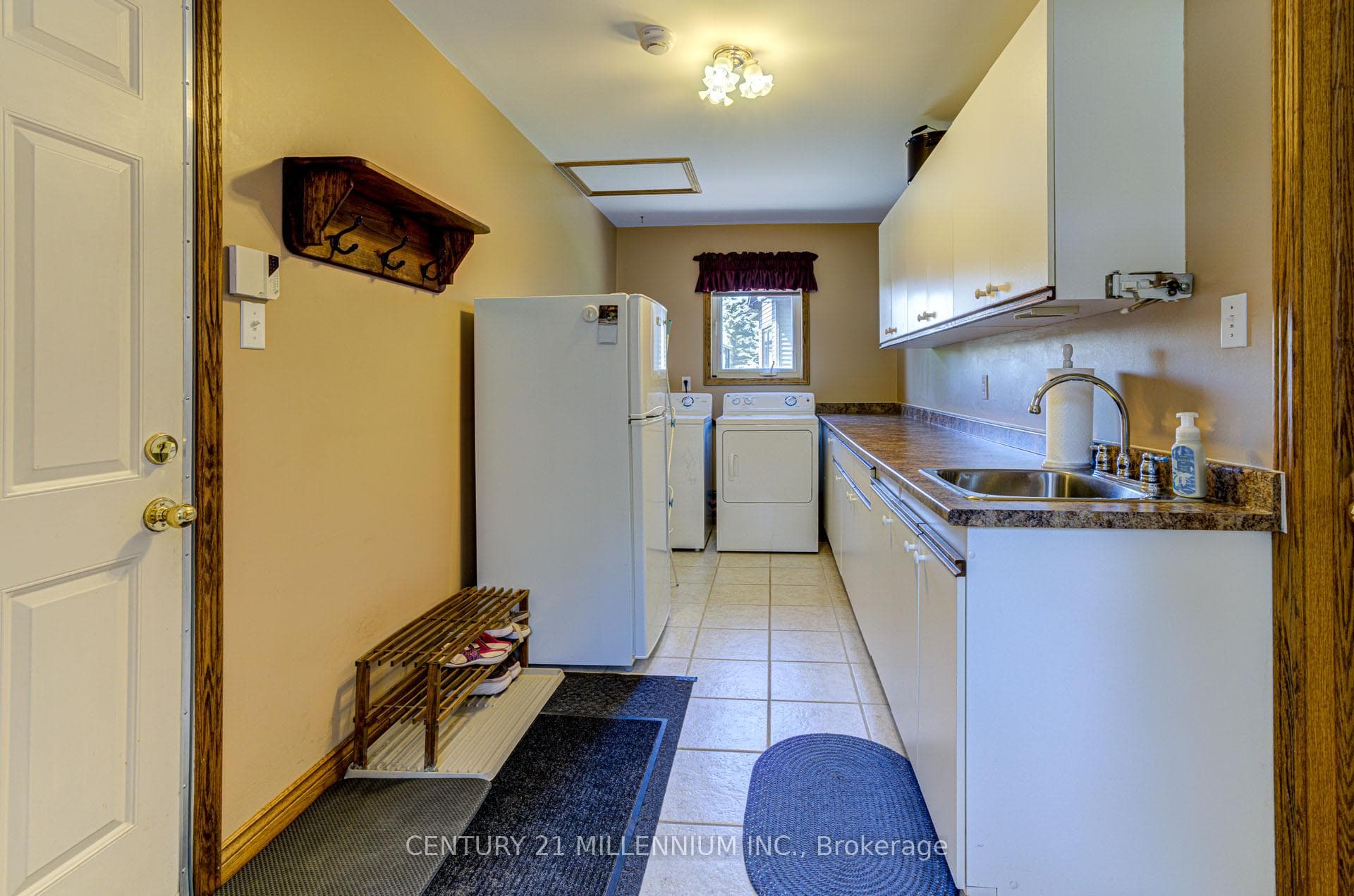 3 Rose Court photo 19