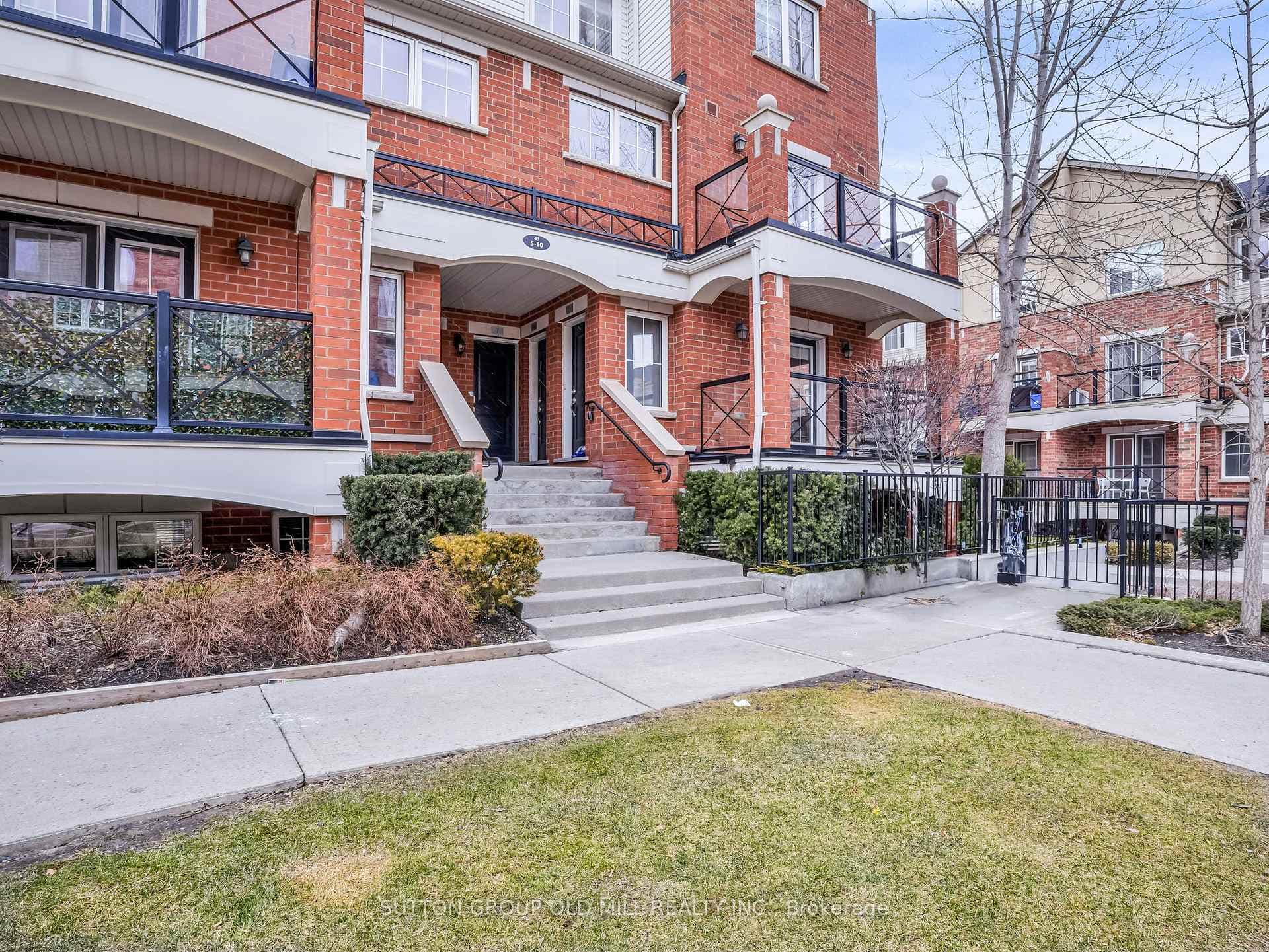 43 Hays Boulevard Unit 7 photo 3