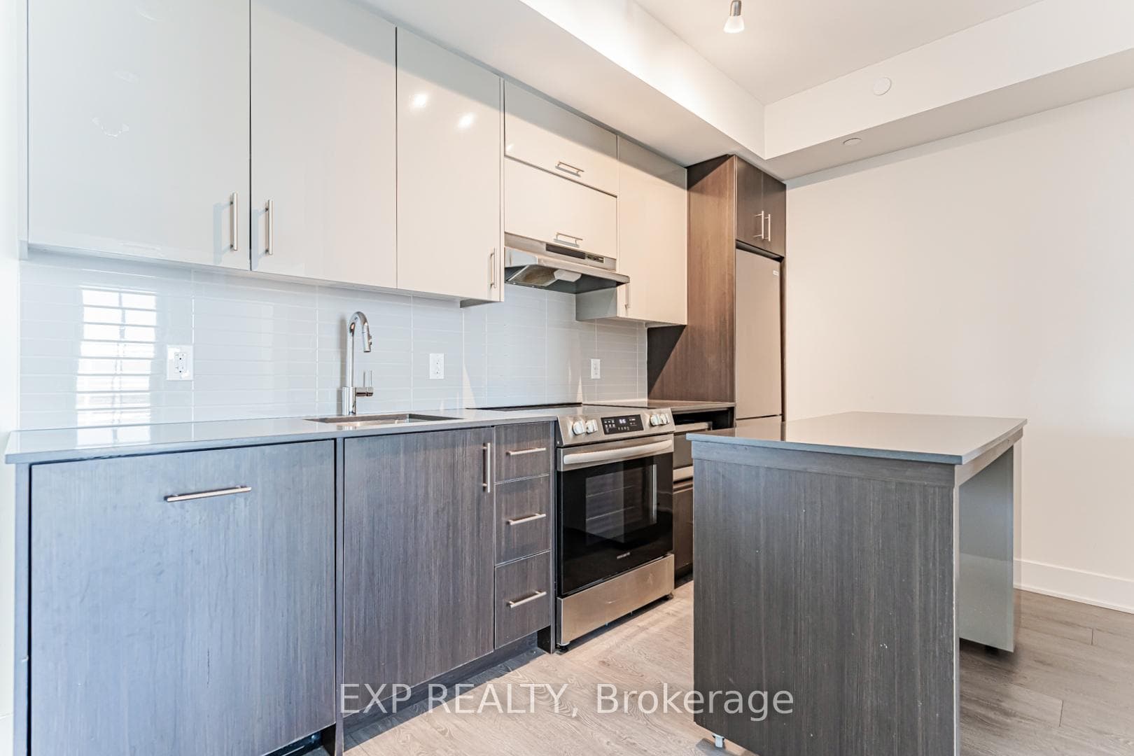 188 Fairview Mall Drive Unit 2802 photo 18