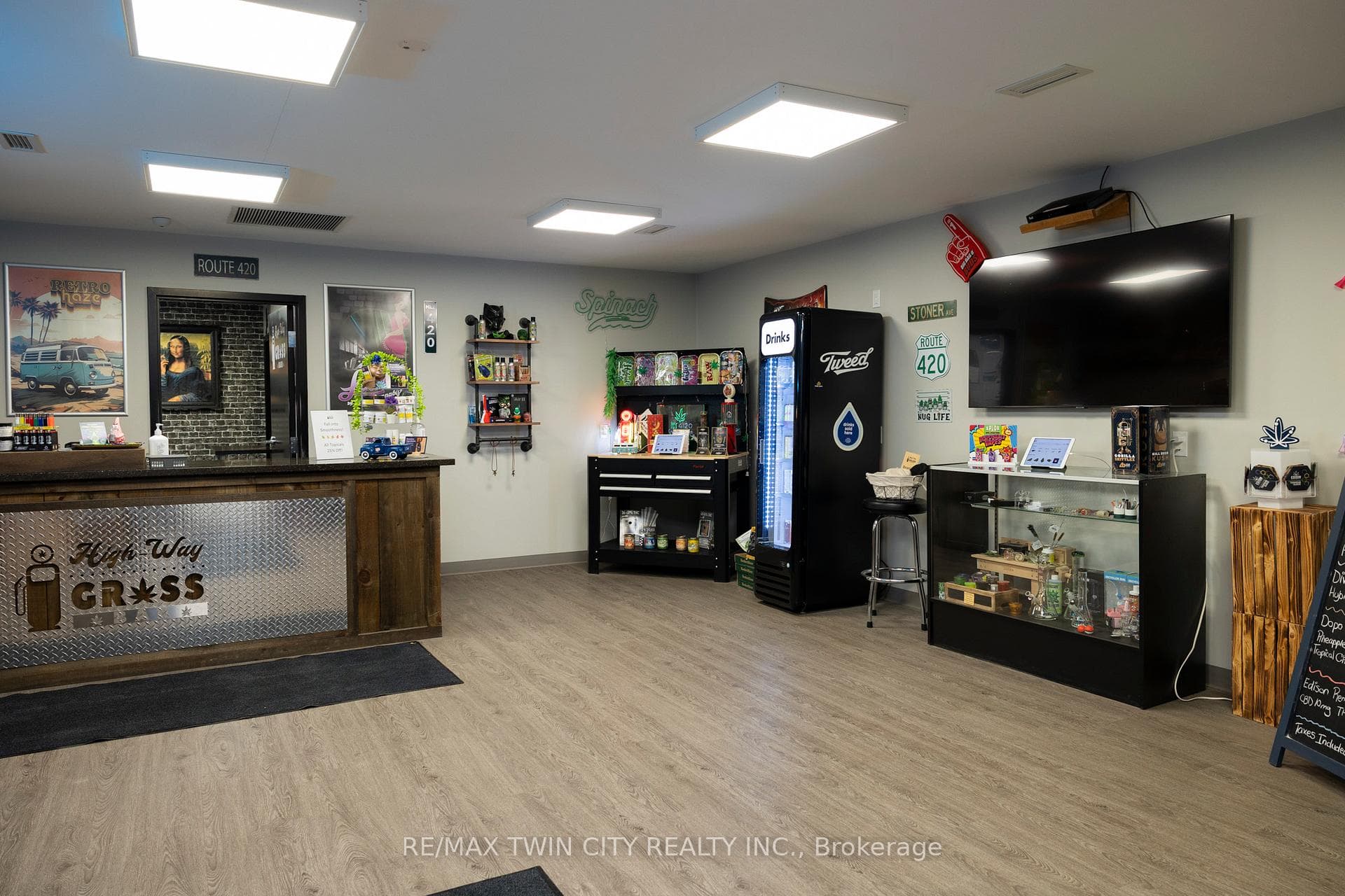 230 OAKLAND Road photo 17