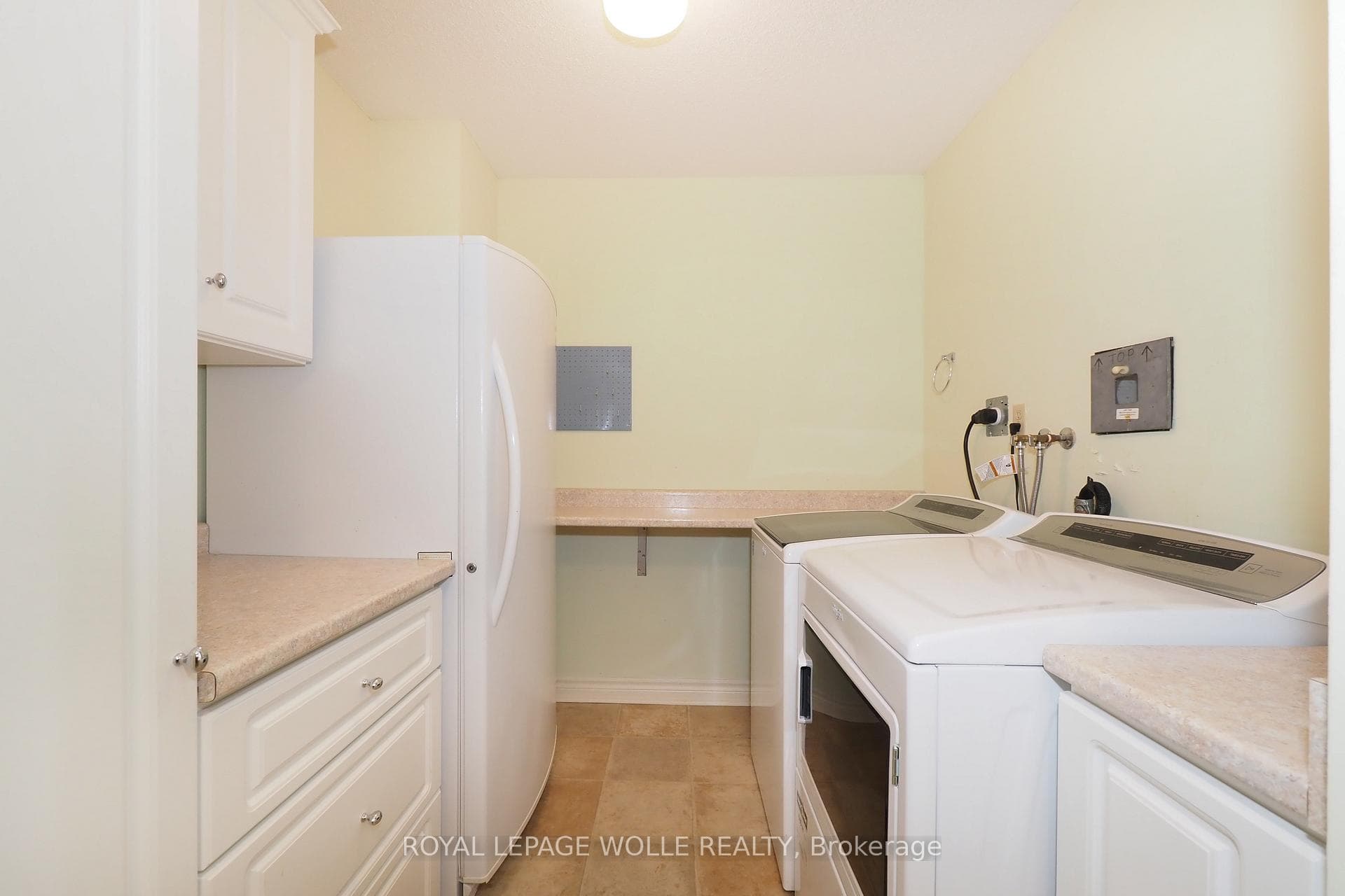 4 Willow Street Unit 1103 photo 21
