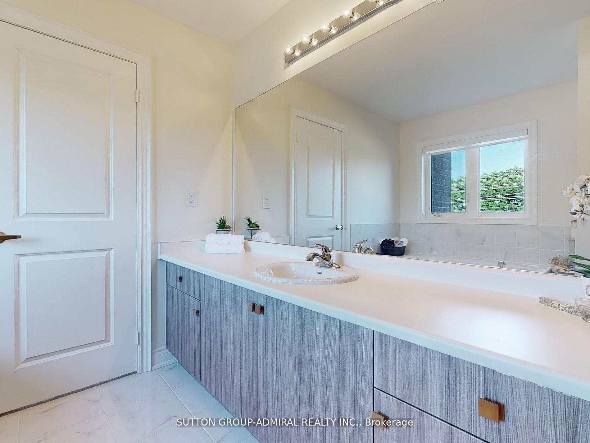 169 Muirfield Drive photo 21