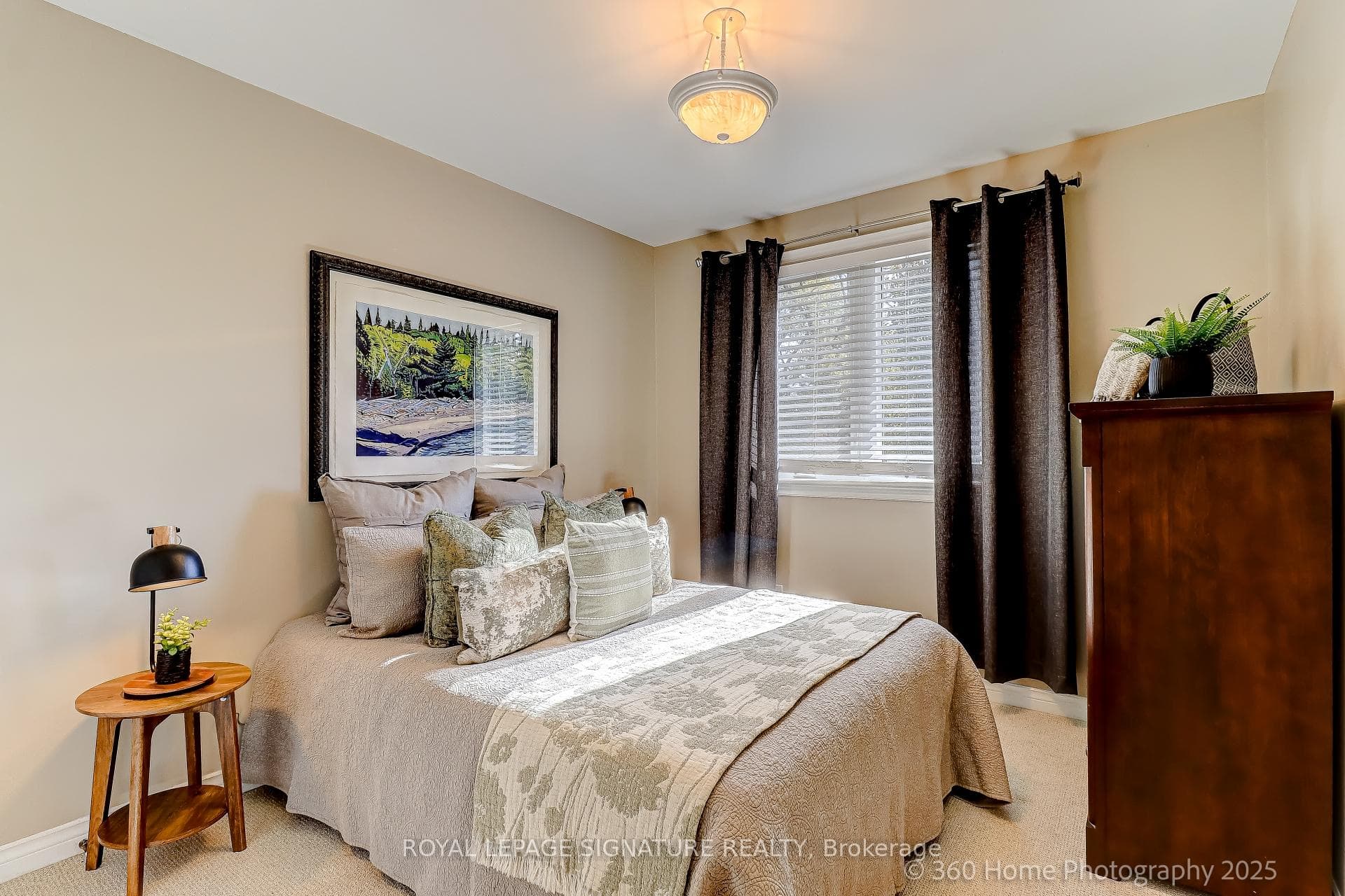 343 Cranbrooke Avenue photo 18