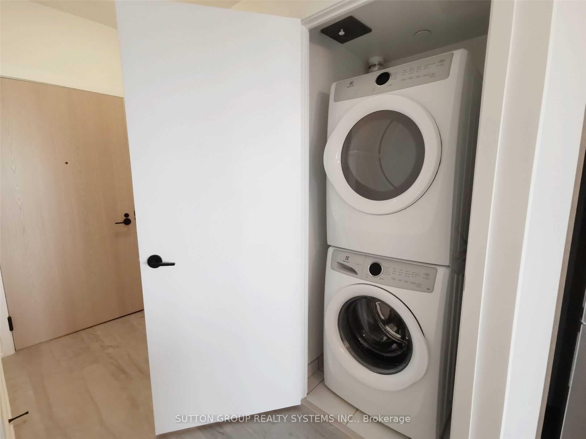 50 George Butchart Drive Unit 420 photo 9