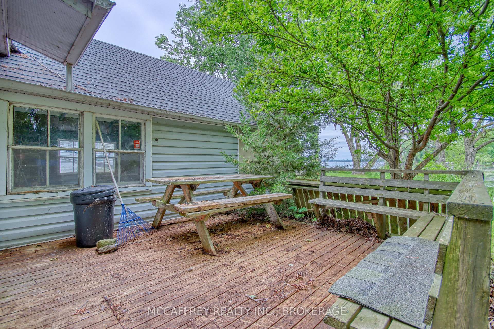 94 WILLOW POINT Lane photo 4