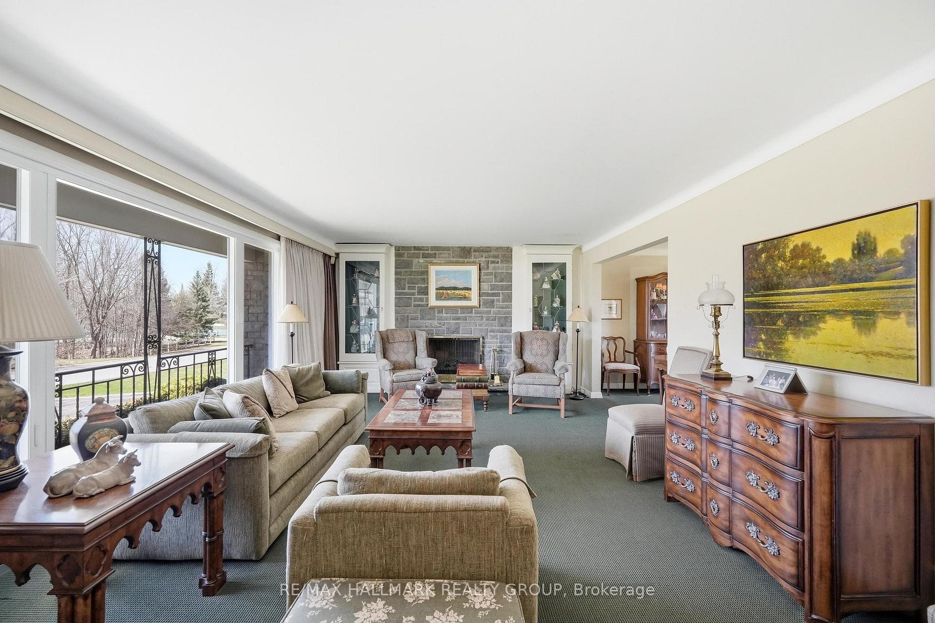 68 Corkstown Road photo 6