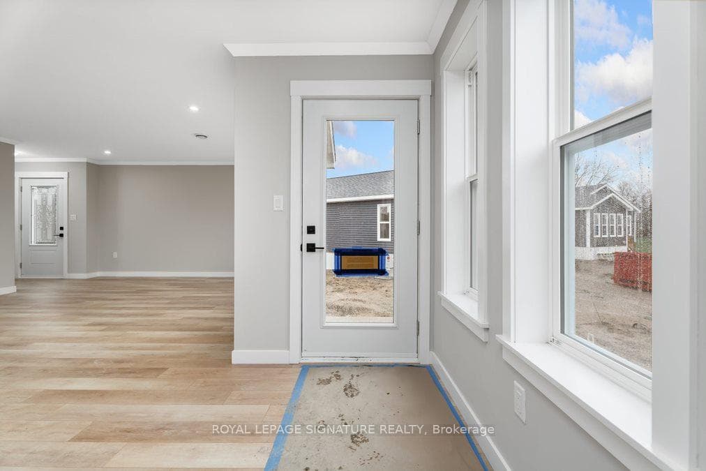 18 Briar Wood Place photo 16