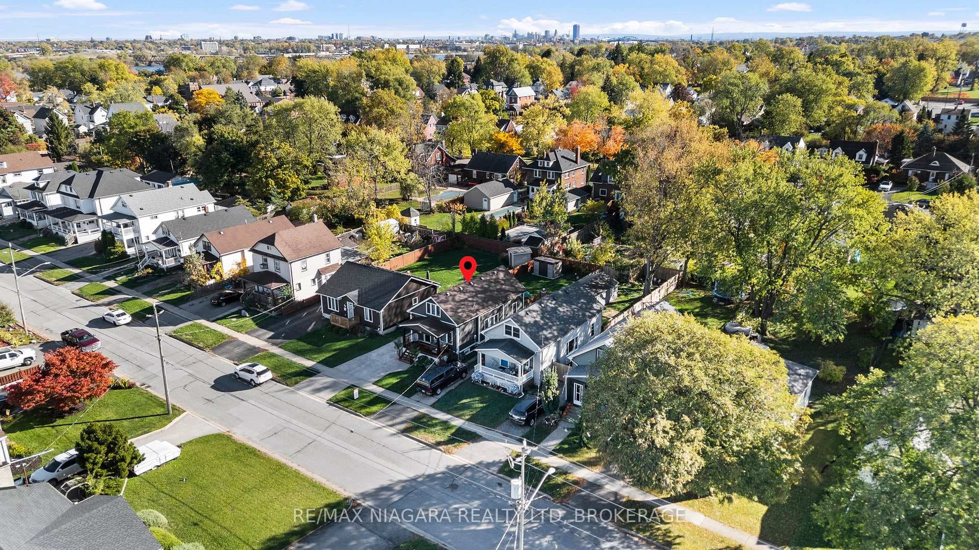 239 Bowen Road photo 32