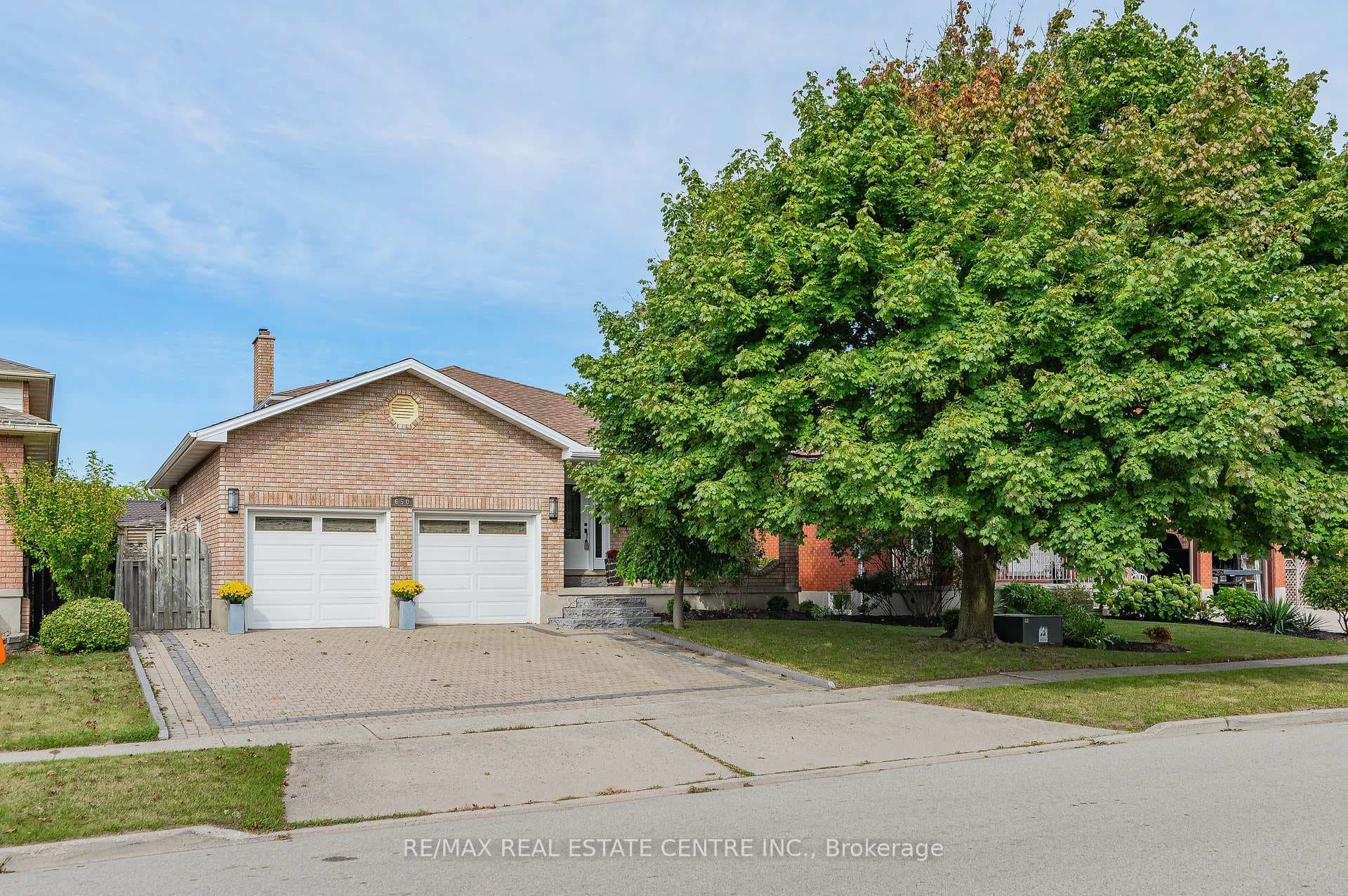 650 Champlain Boulevard photo 1
