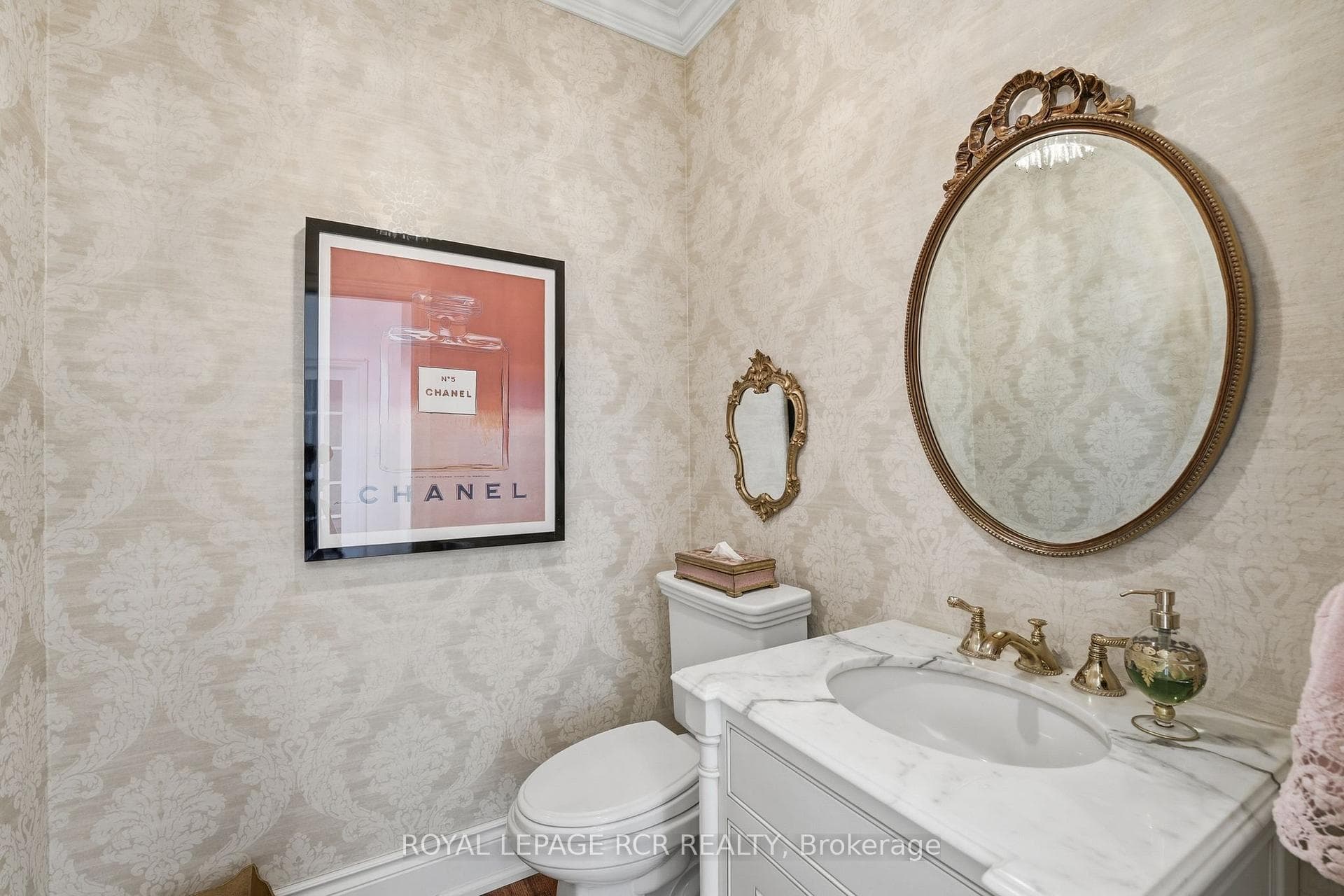 193 Sherwood Place photo 16