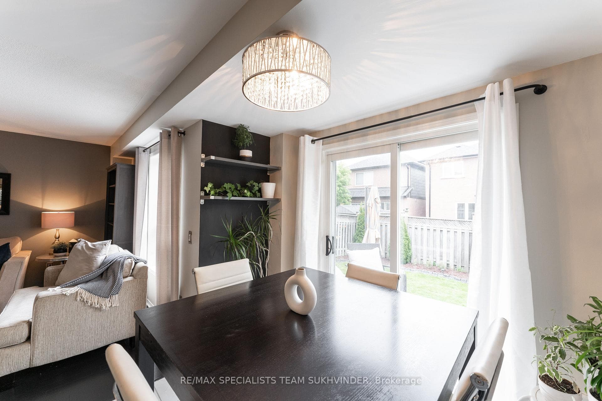 11 Queensland Crescent photo 19