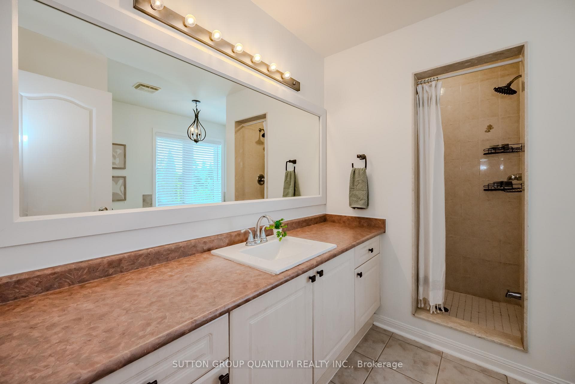 5919 Blue Spruce Avenue photo 21