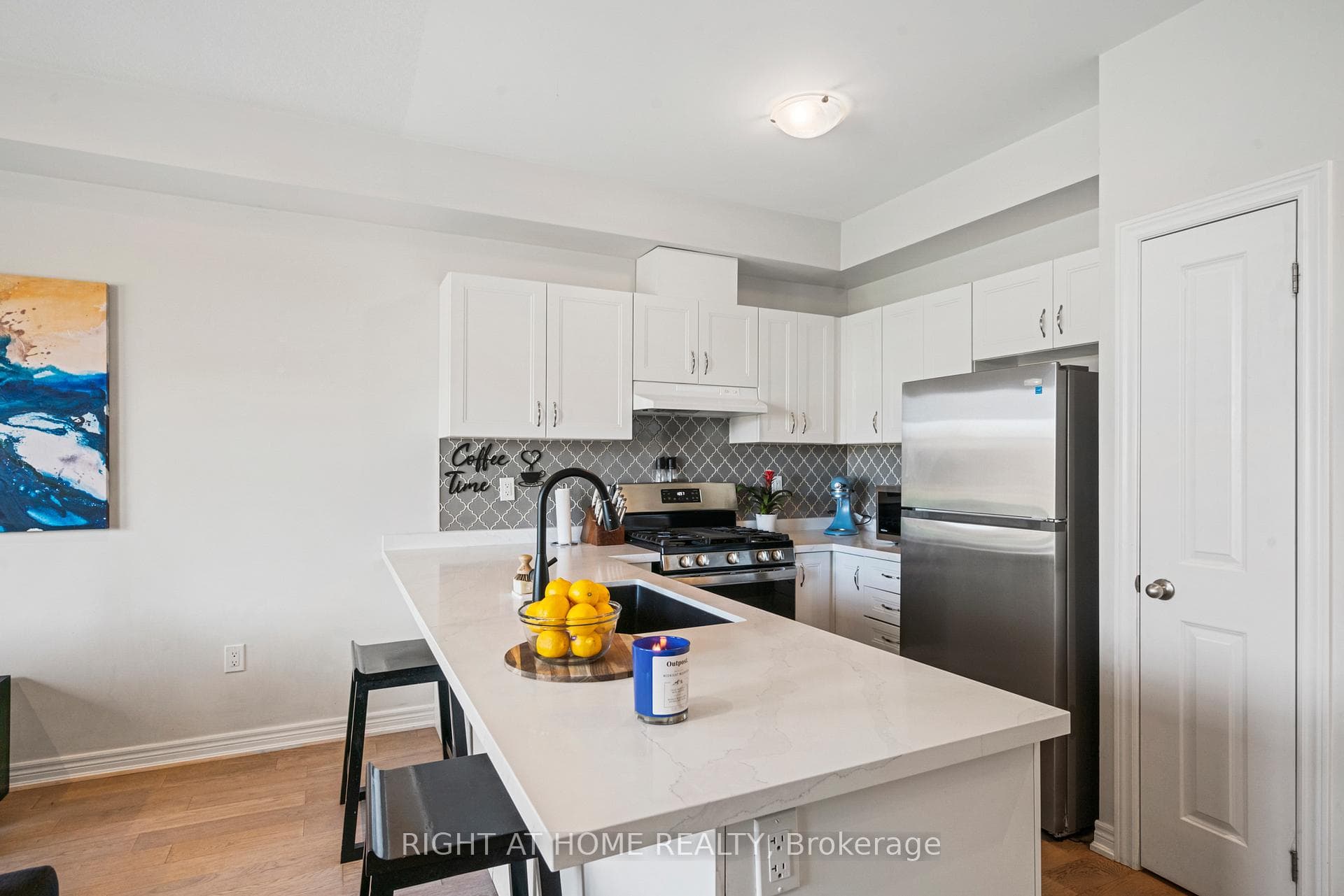 57 Pinot Crescent photo 10