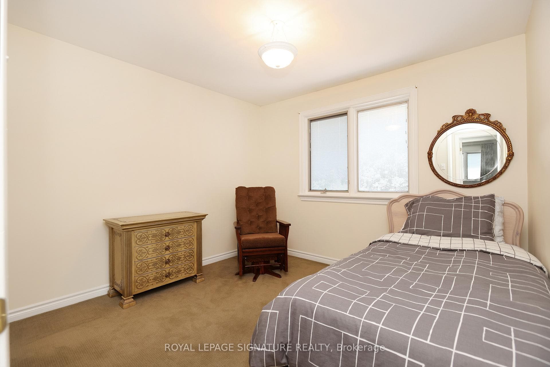 72 Acheson Boulevard photo 14