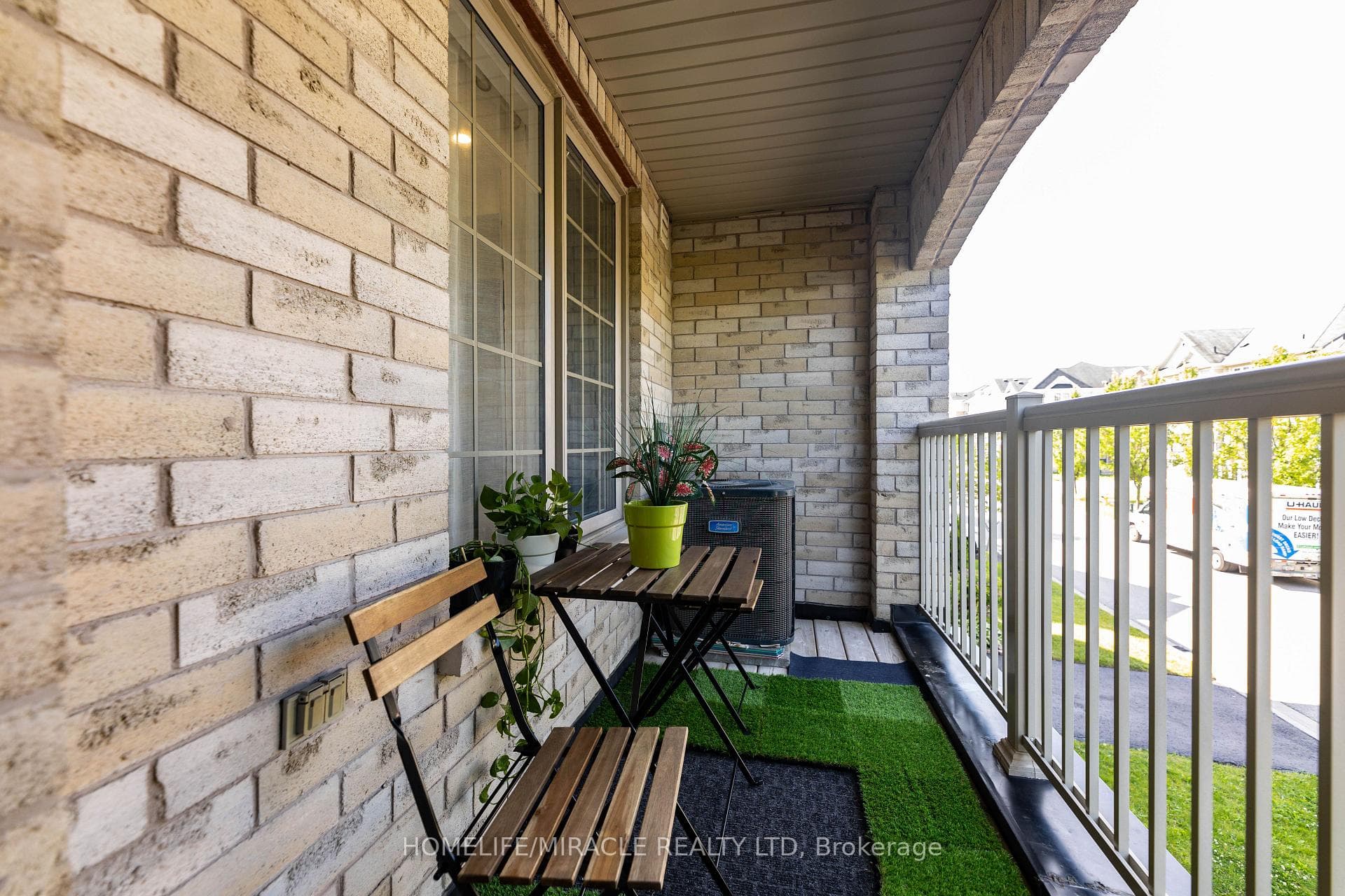37 Blunden Road photo 21