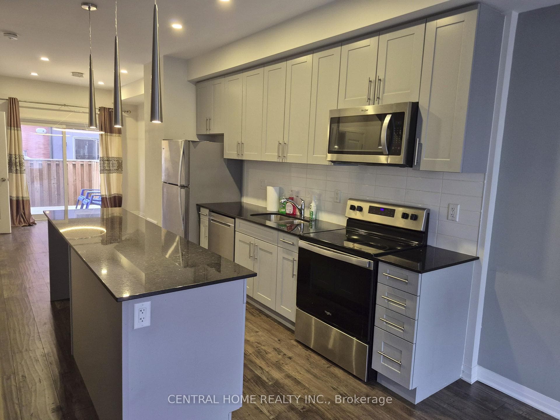 1635 Pleasure Valley Path photo 2