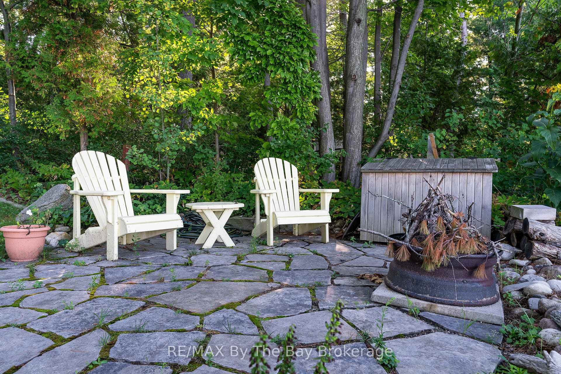38 Willow Drive photo 45