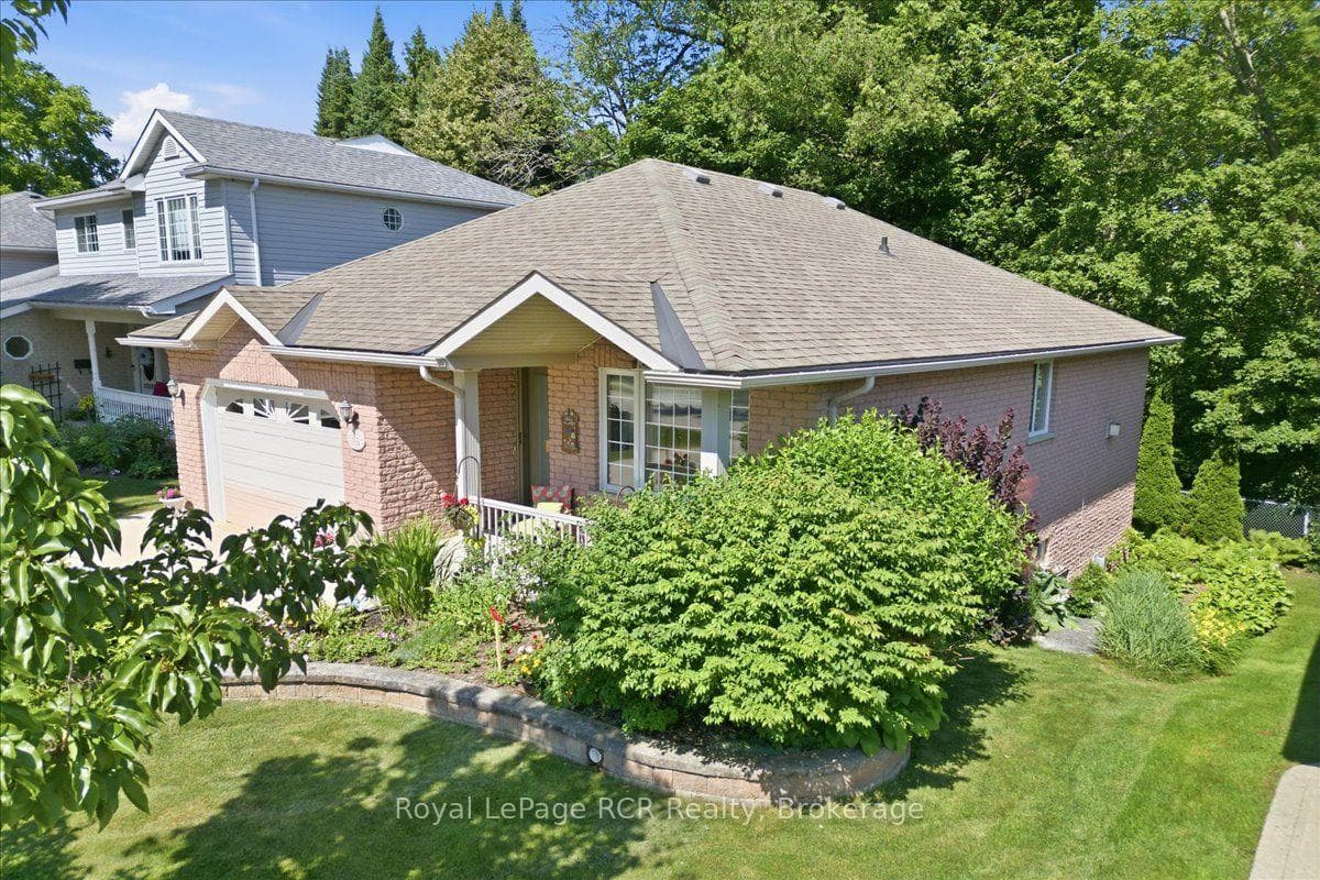 255 2nd Avenue photo 3