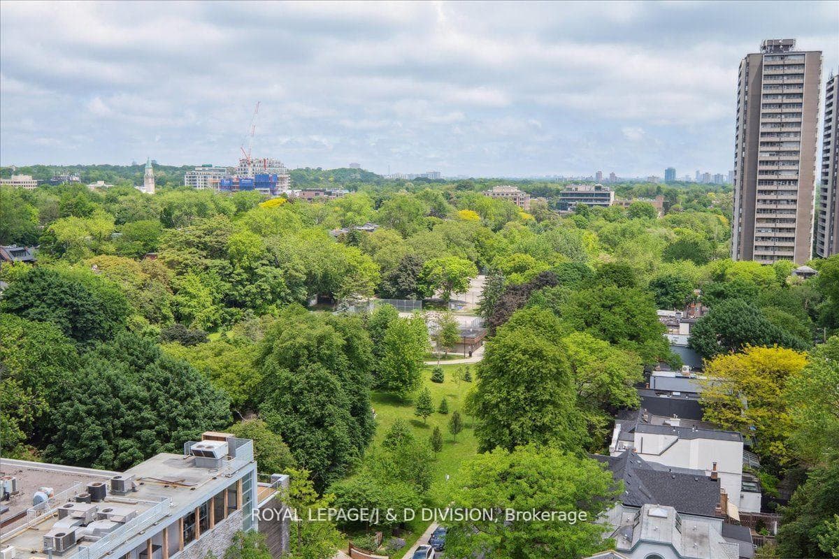 170 Avenue Road Unit 1009 photo 10