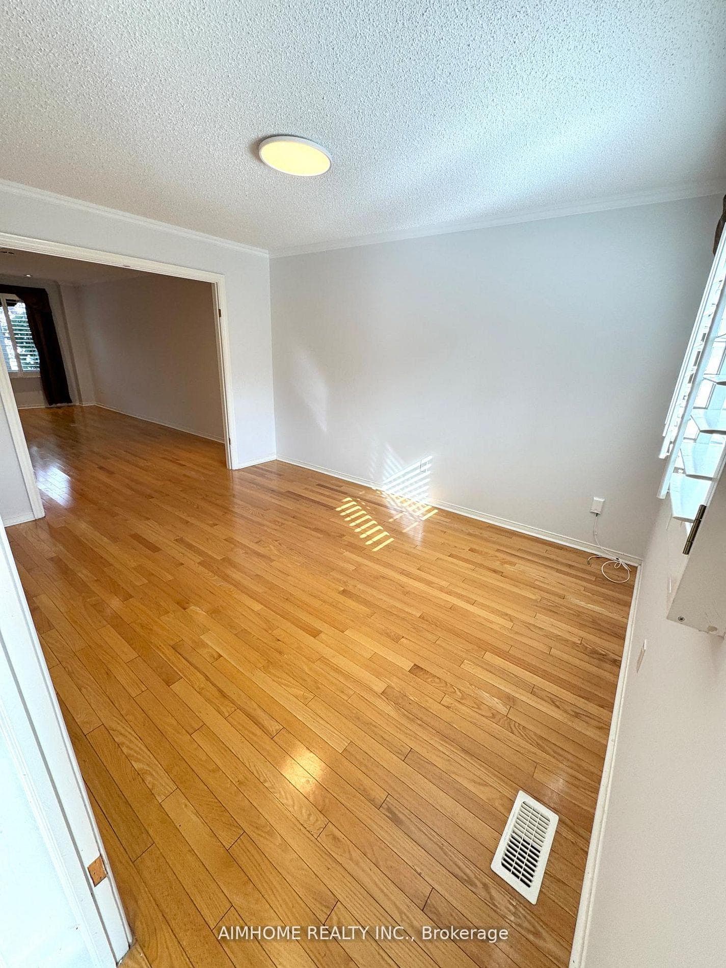 119 Cooperage Crescent photo 8