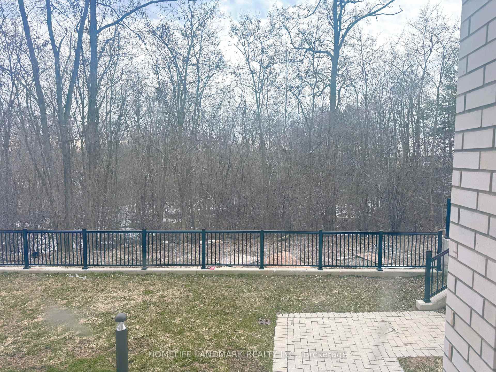 5 Bancroft Lane Unit 307 photo 17