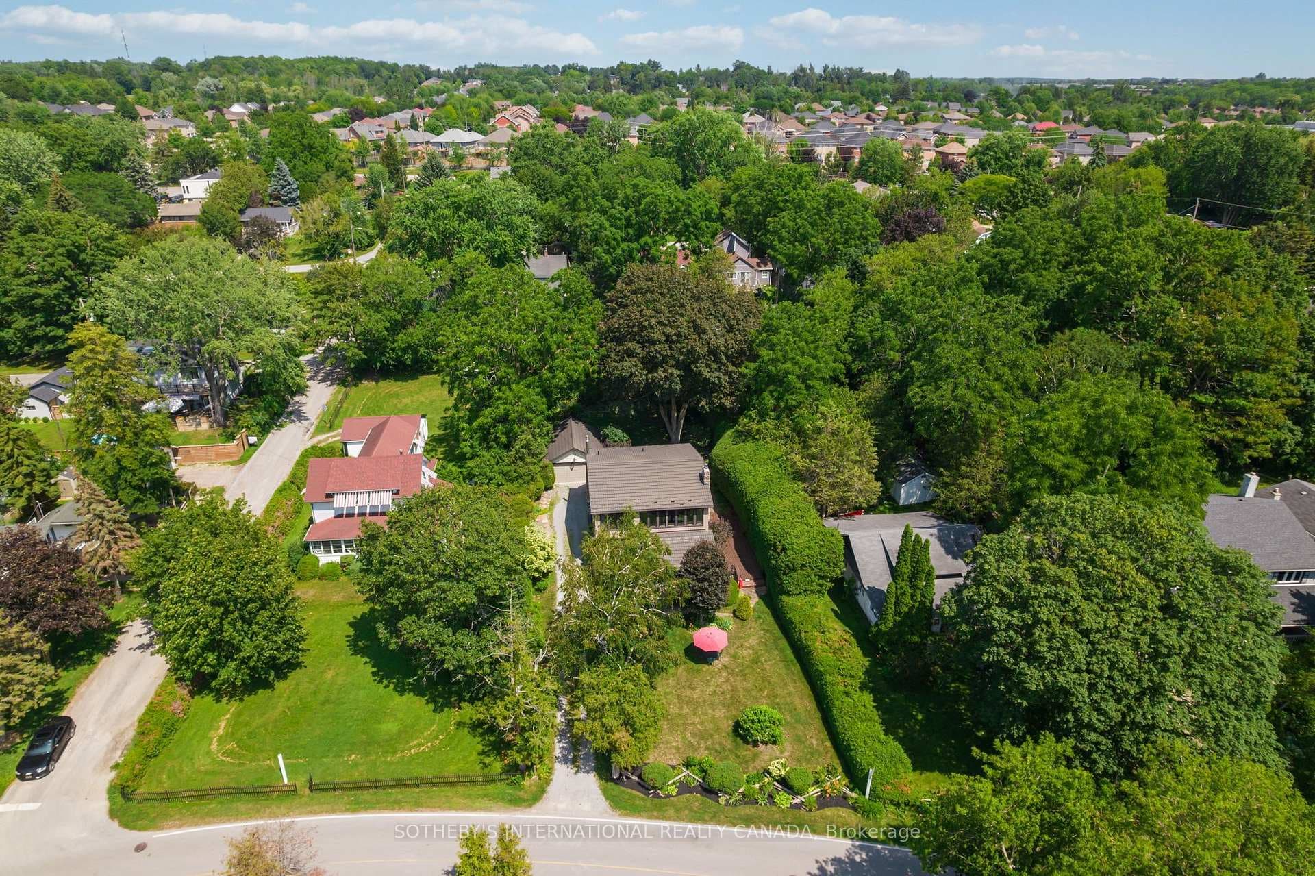 171 Lake Drive photo 3