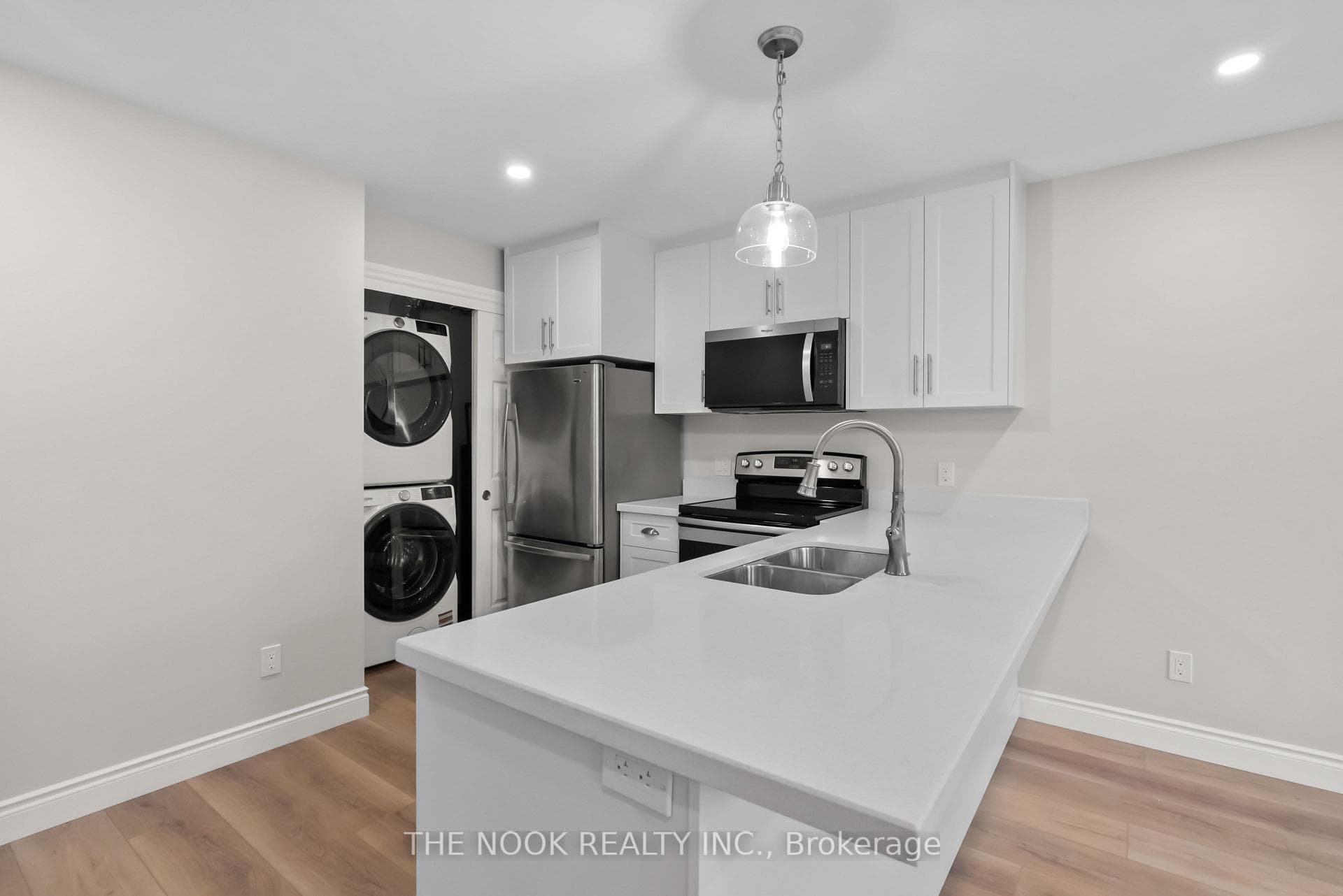 315 Aldred Drive photo 12