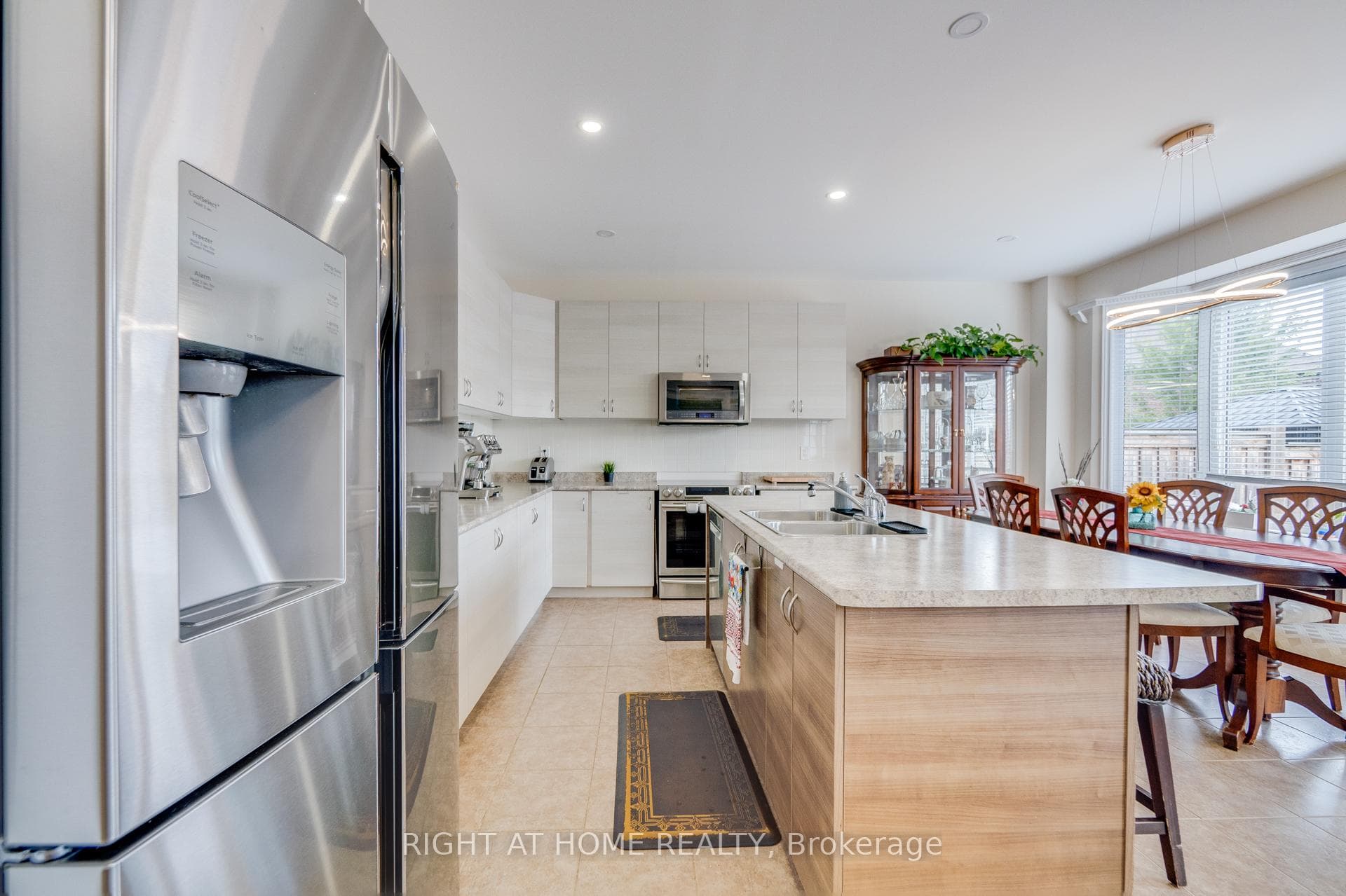14096 Danby Road photo 13