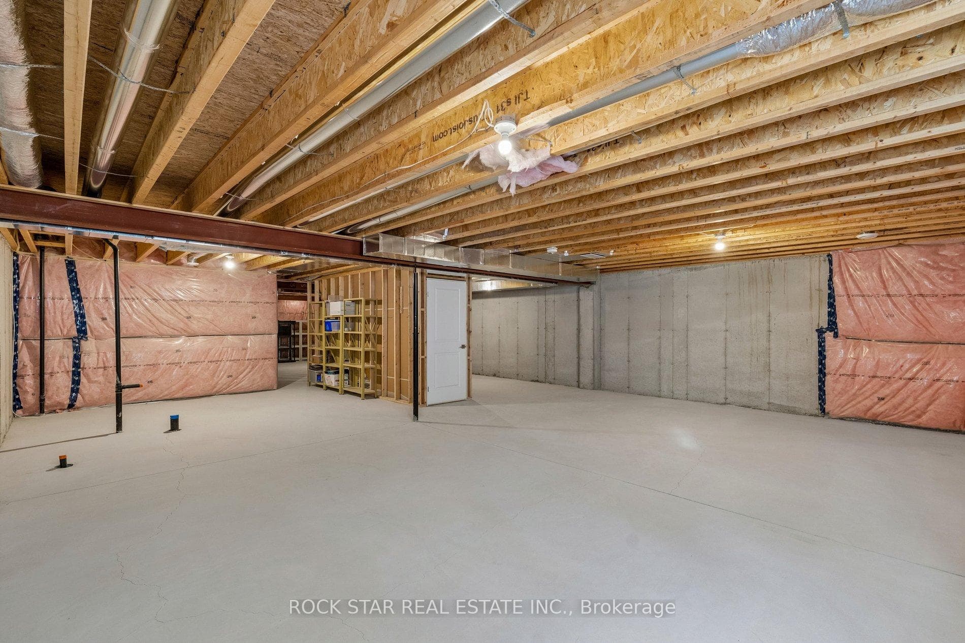 525 Niagara Street Unit 30 photo 28