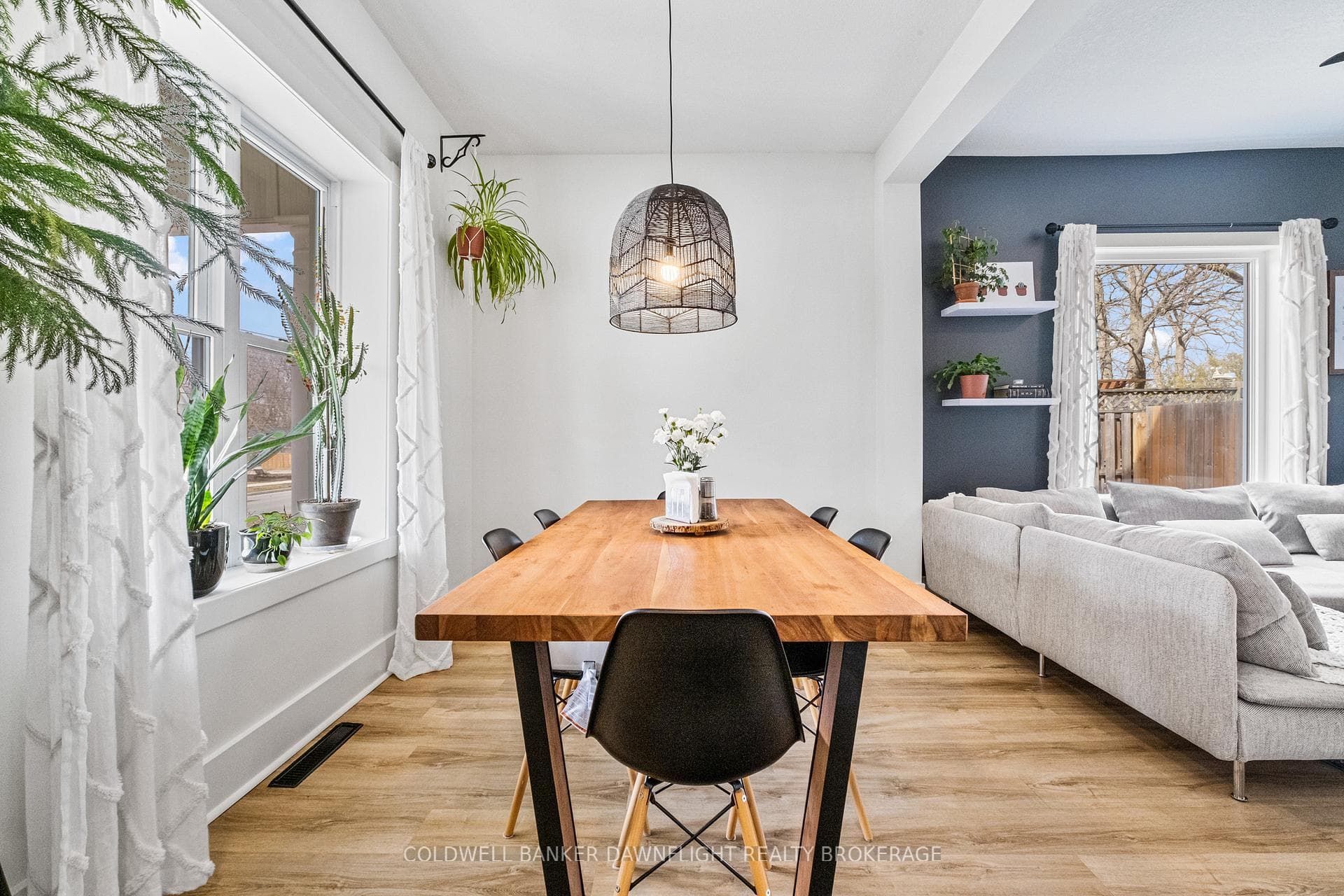 408 WILLIAM Street photo 7