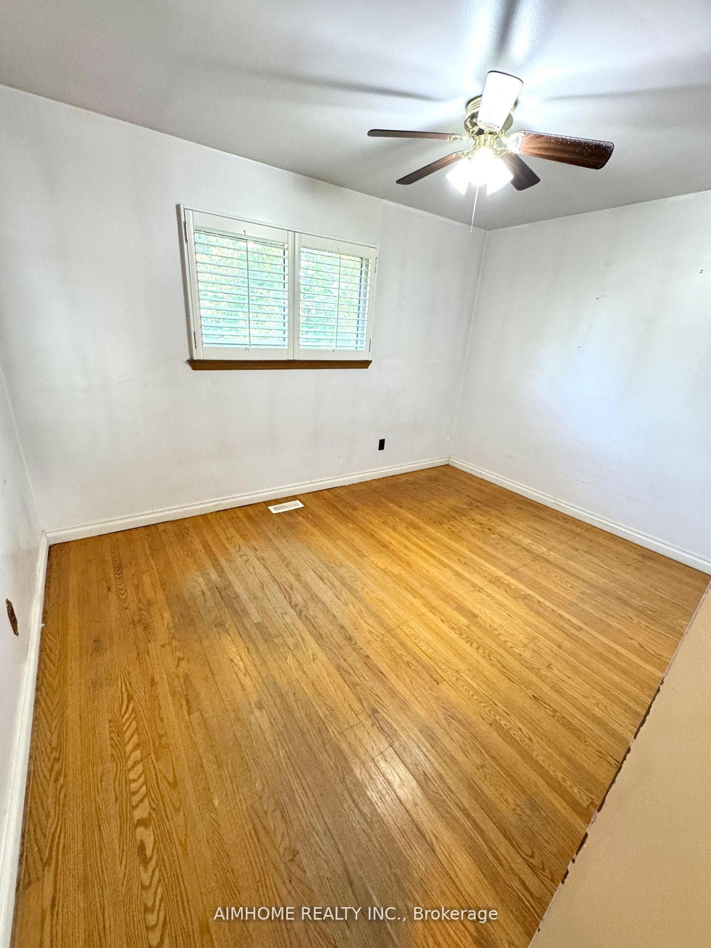 31 Poplar Road Unit (Main) photo 18