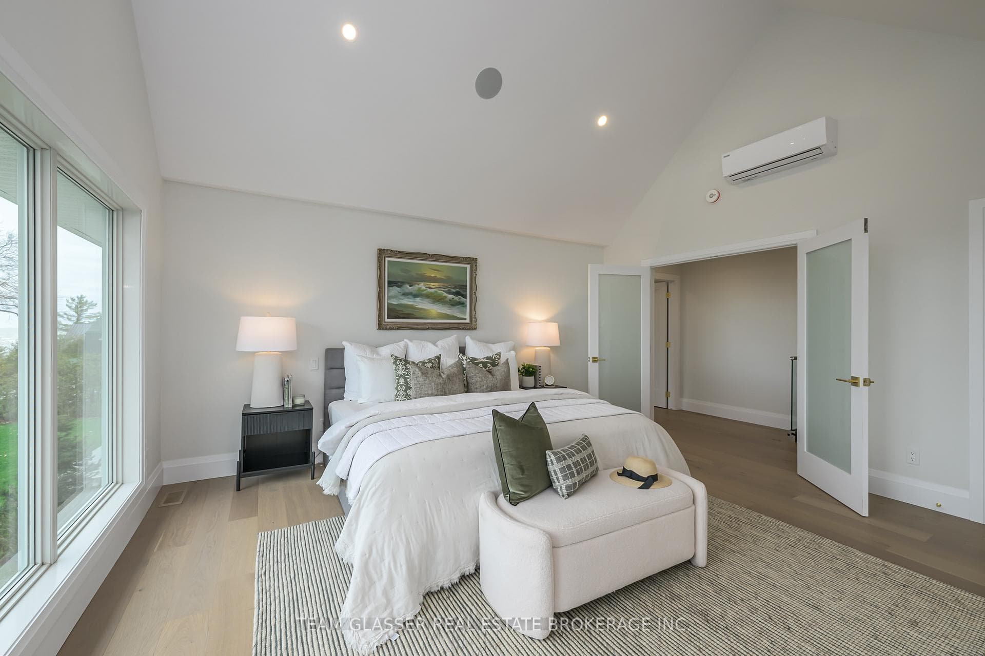 5B LAKESHORE Drive photo 25